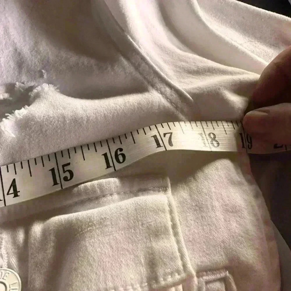 Lularoe custom medium white distressed Kenny denim trucker jacket floral Lips - Picture 10 of 10